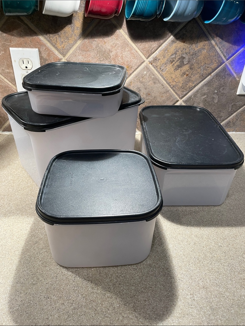 Tupperware set